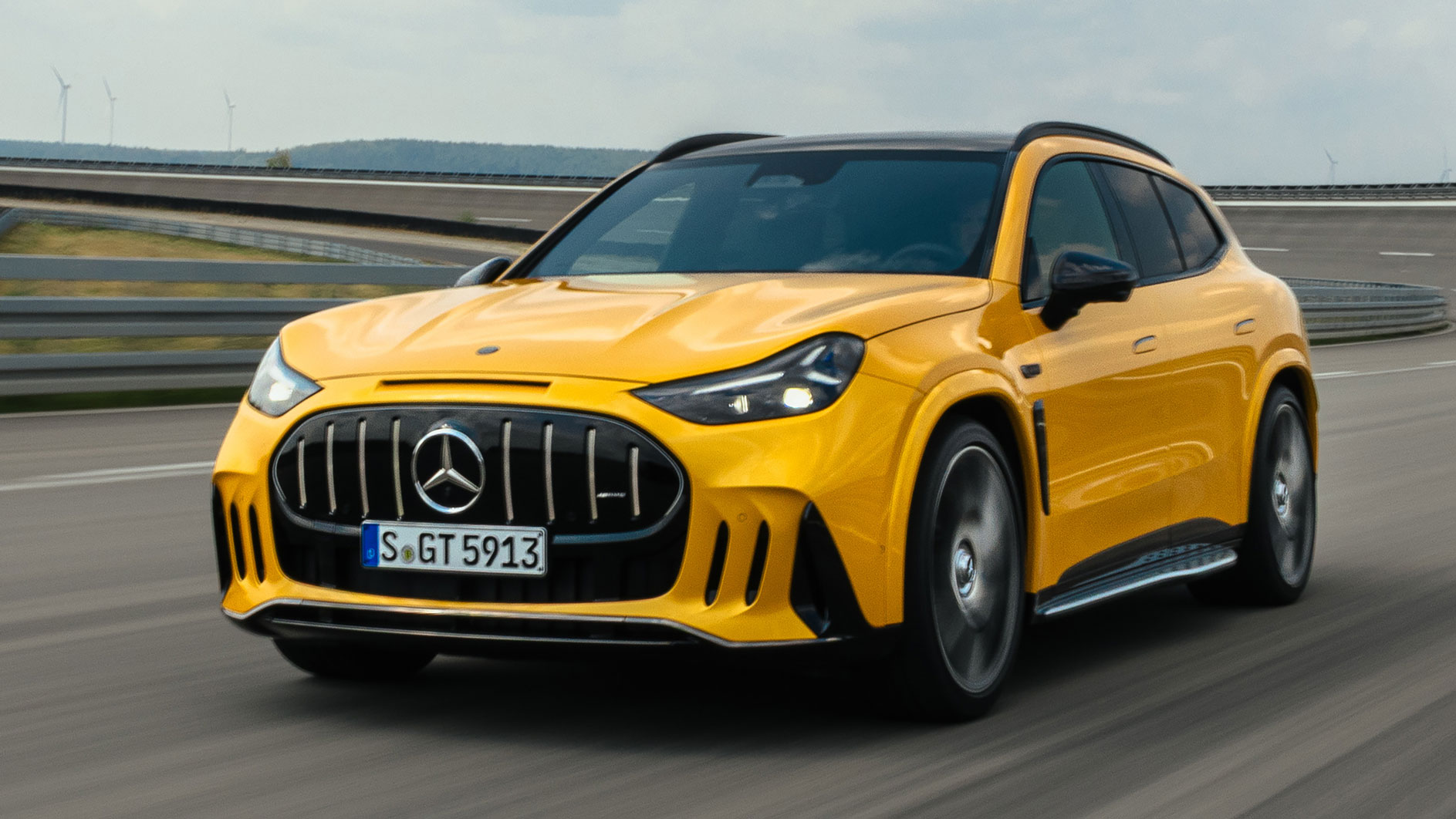Mercedes-AMG GT SUV - front action