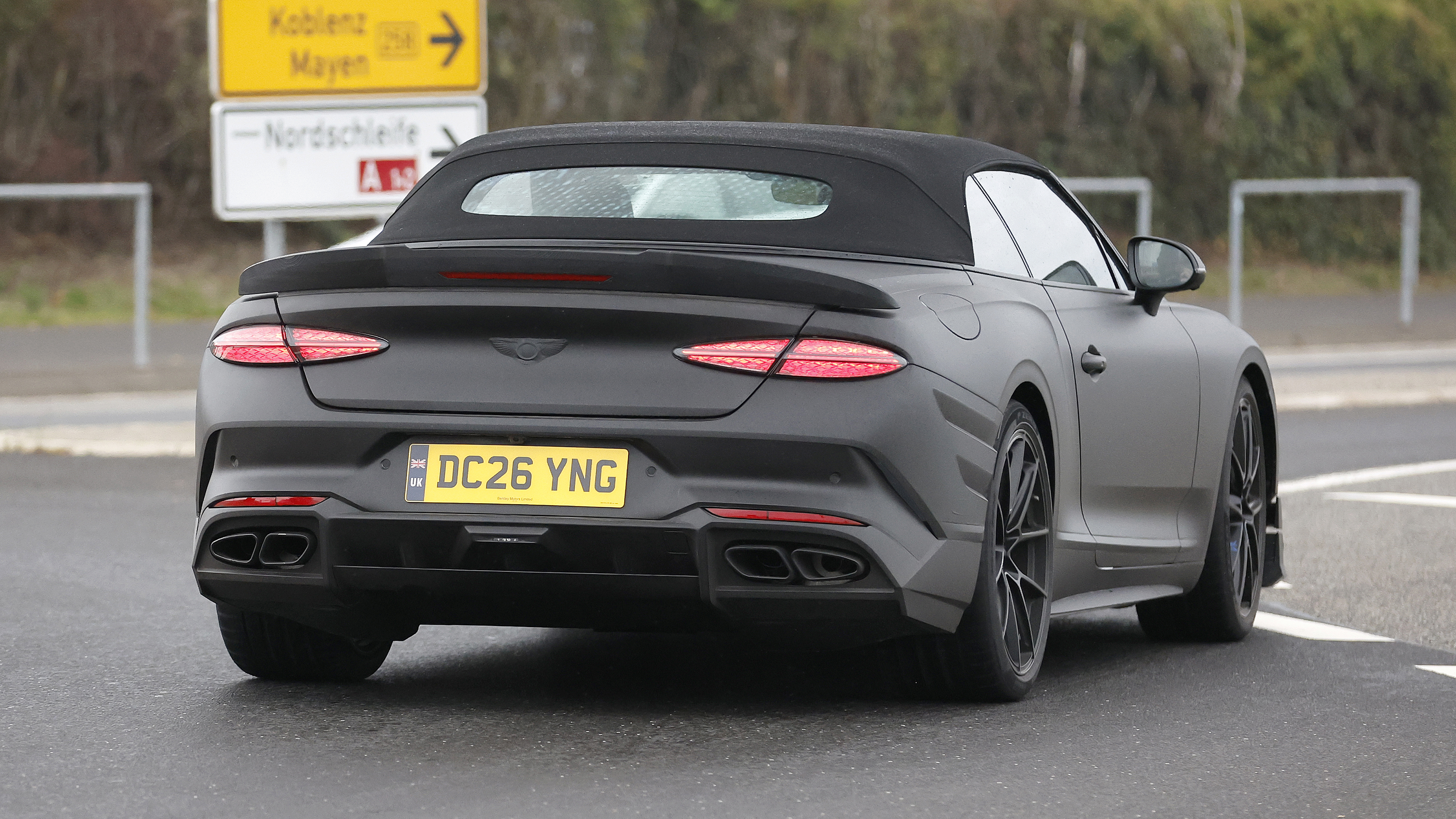 New Bentley Supersports Convertible - rear 3/4