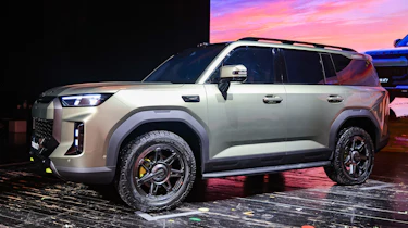 New Chery Tiggo X7 - angled