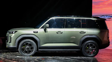 New Chery Tiggo X7 - side