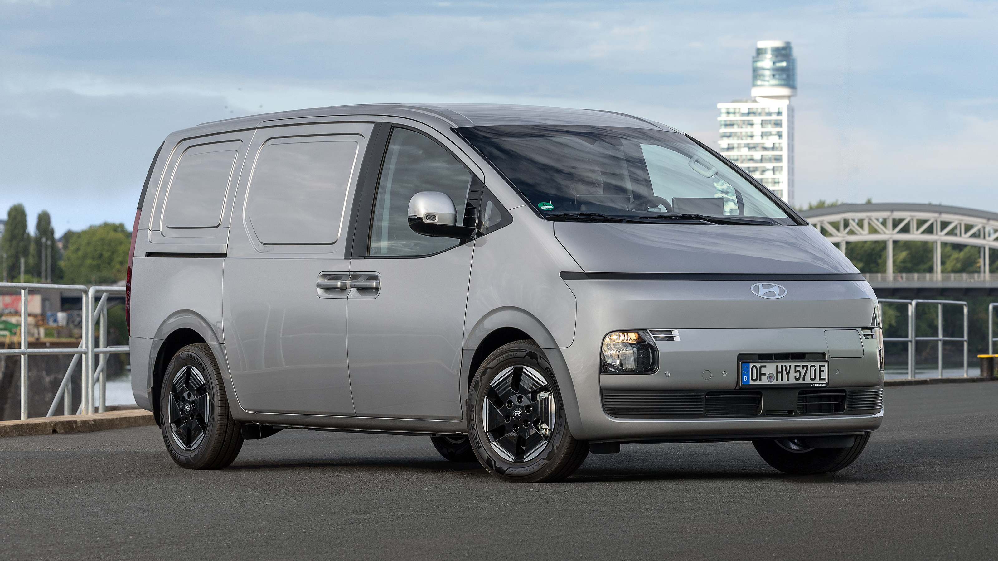 New Hyundai Staria Cargo - front angled