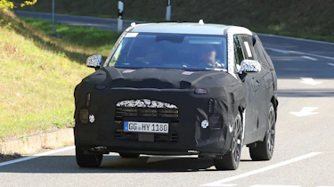 New Kia Sportage spotted - front end