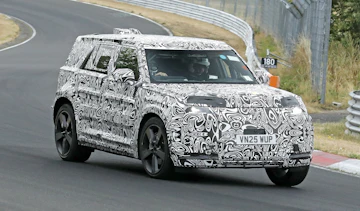 New Land Rover Defender Sport - Nürburgring front 3/4