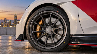 New Nissan Sentra Spec-V Concept - alloy wheel