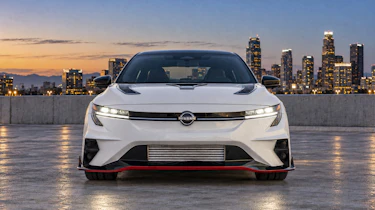 New Nissan Sentra Spec-V Concept - front end
