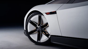 New Tesla Roadster - wheels