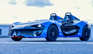 New Zenos E10 - front 3/4