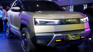 Omoda X - front 3/4