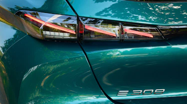 Peugeot E-308 - tail light