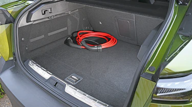 Peugeot E-408 - boot space