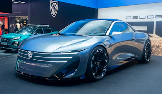 Peugeot RCZ Vision at Paris Motor Show - front static
