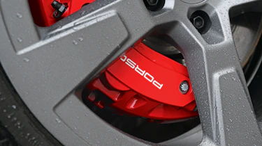 Porsche Macan - brake caliper