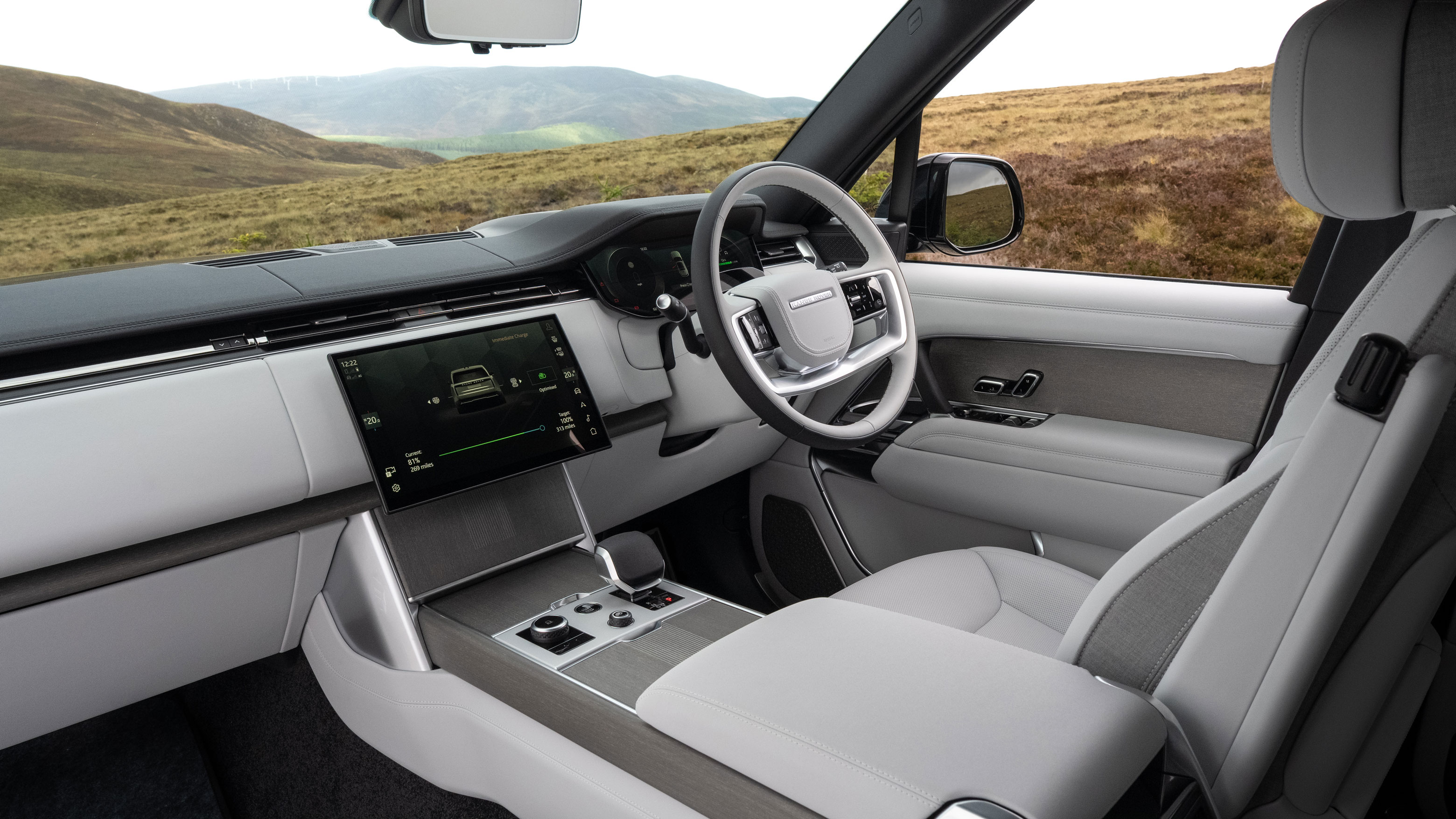 Range Rover Electric - cabin