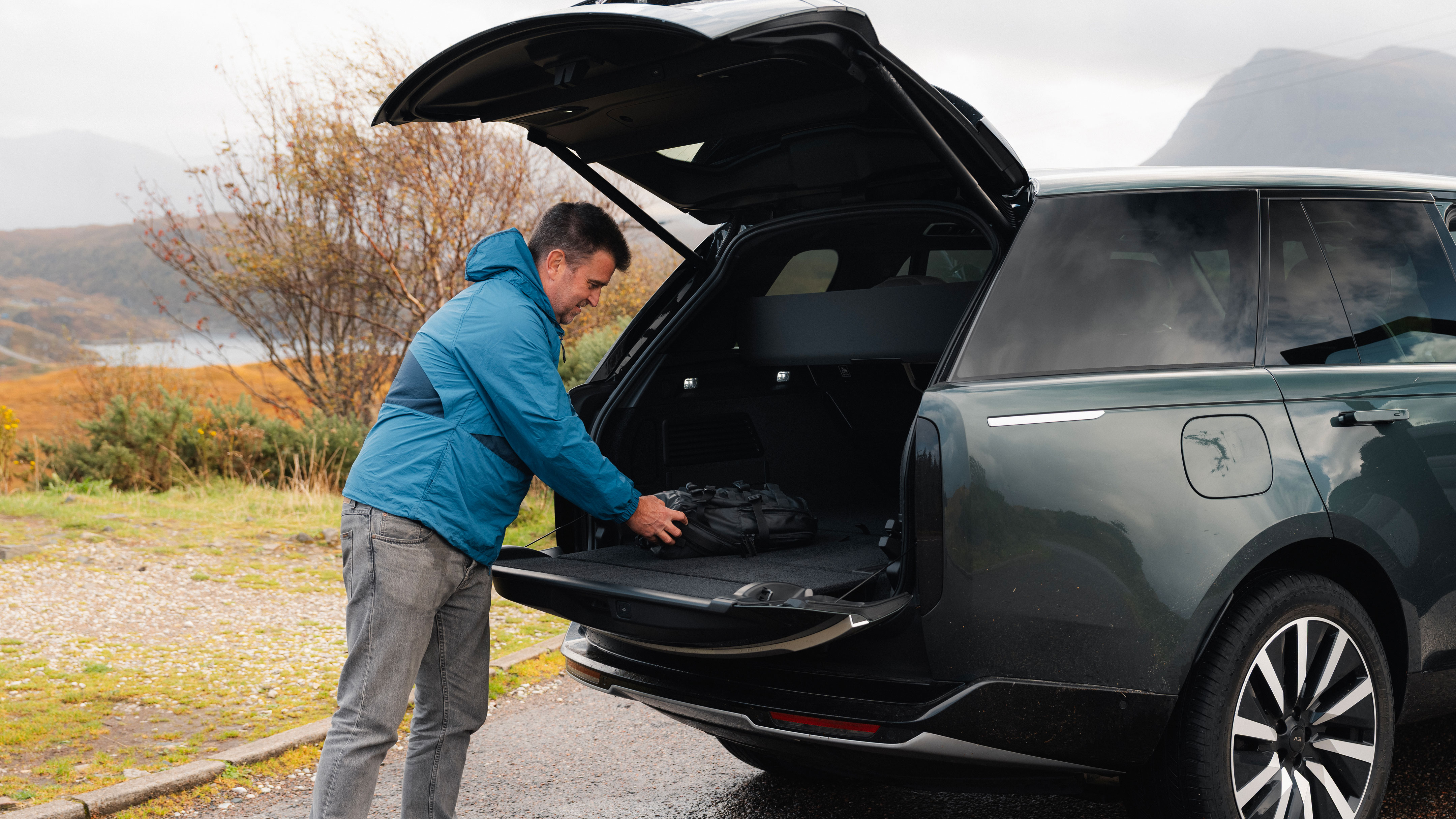 Range Rover Electric - boot