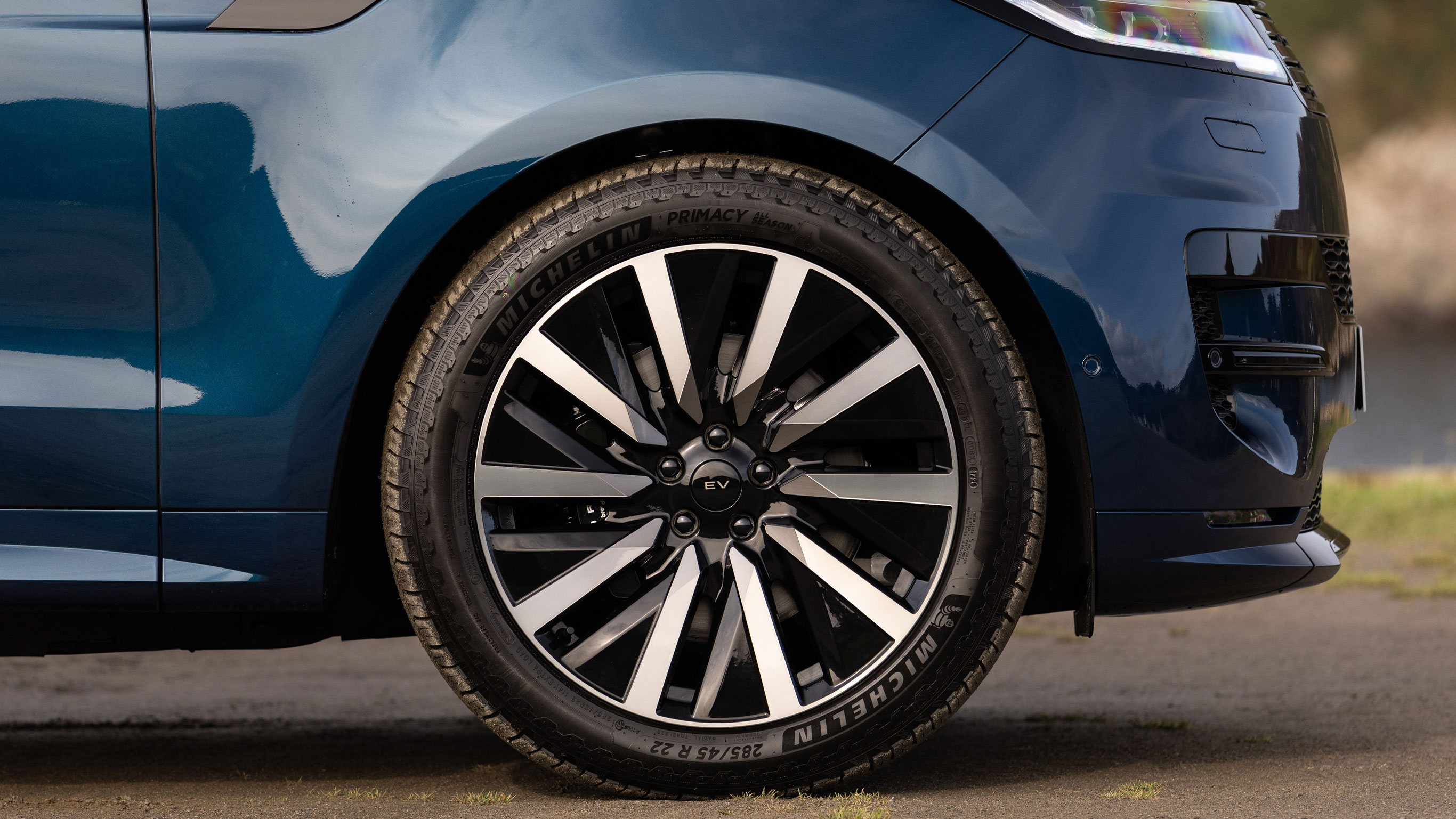 Range Rover Sport Electric - wheel