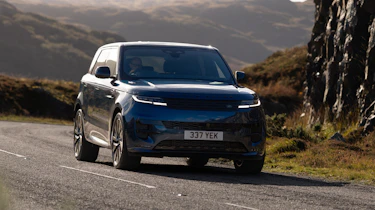 Range Rover Sport Electric - front action
