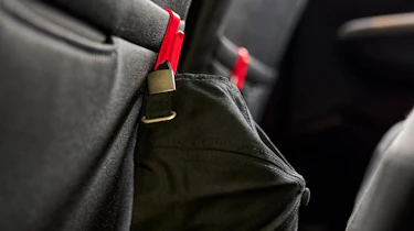 Skoda 3D-printable accessories - clothing clips
