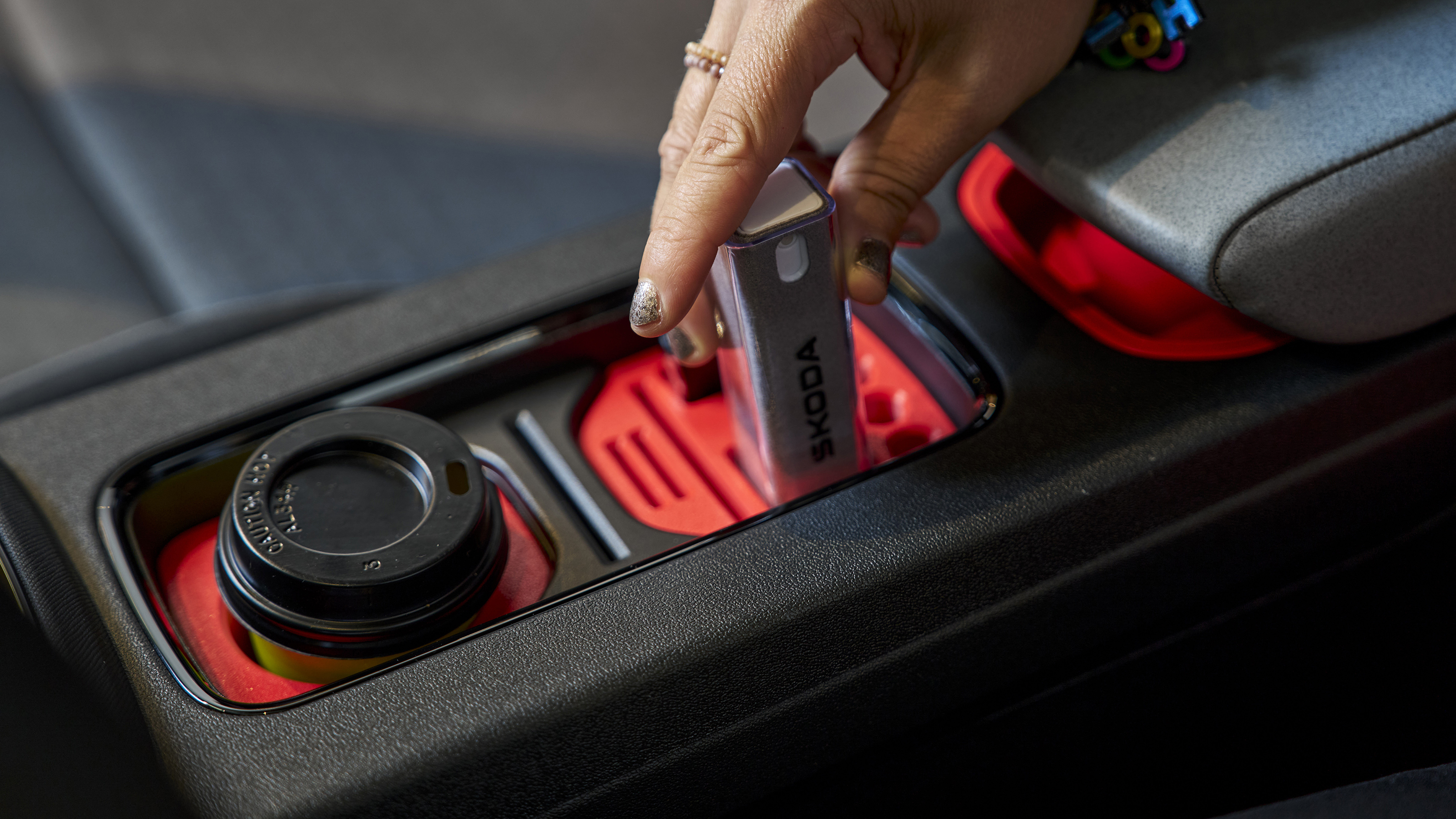 Skoda 3D-printable accessories - cup holder