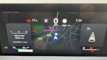 Toyota RAV4 Plug-in hybrid Excel - infotainment