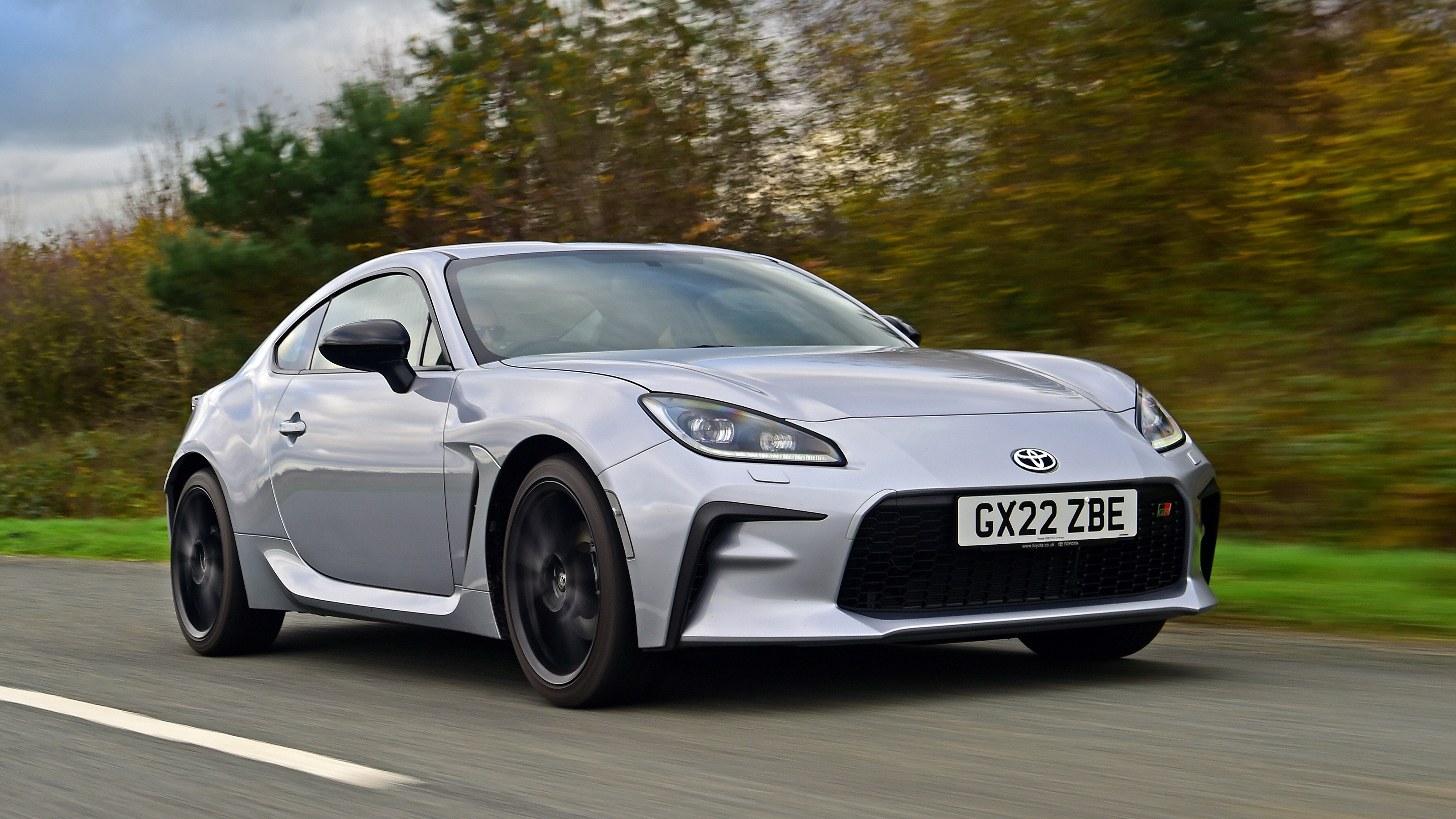 Best used sports cars - Toyota GR-86