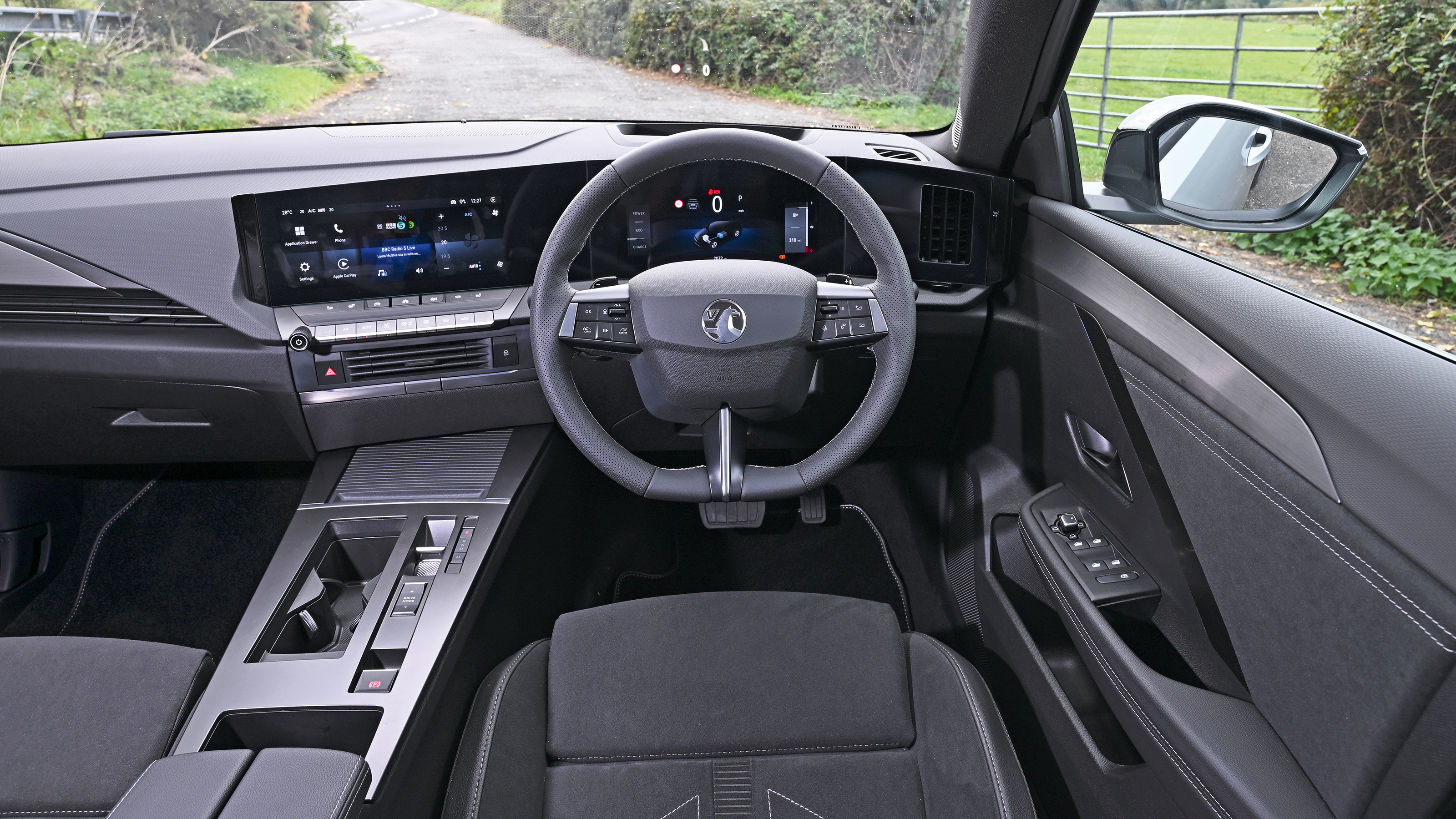 Vauxhall Astra Sports Tourer - driver view