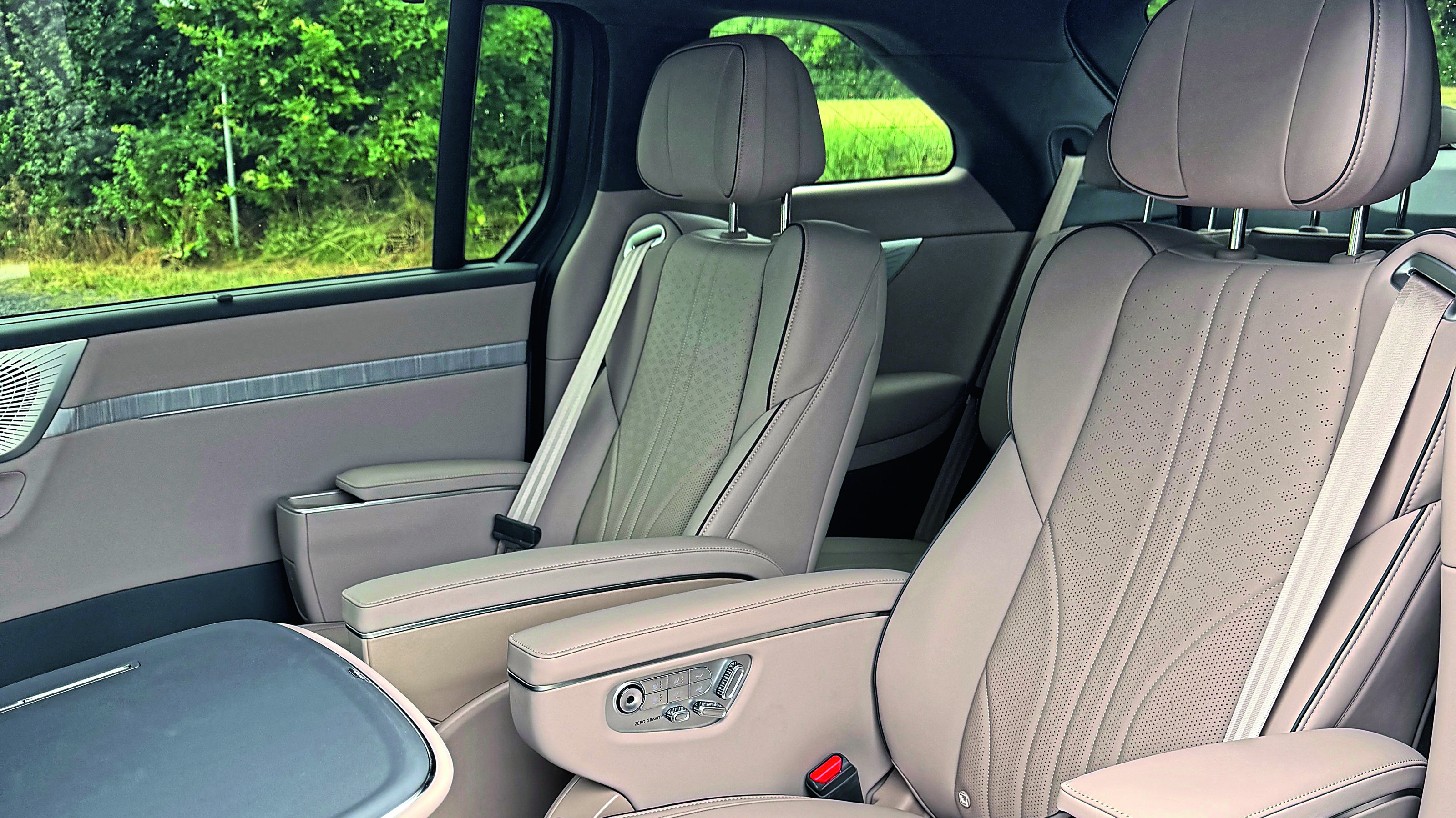 New Xpeng X9 2026 review: a luxury lounge on wheels | Auto Express