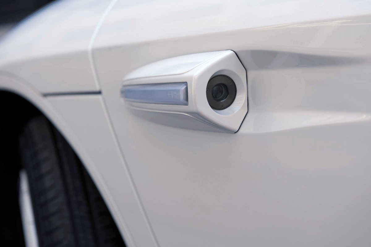Volkswagen XL1 side camera
