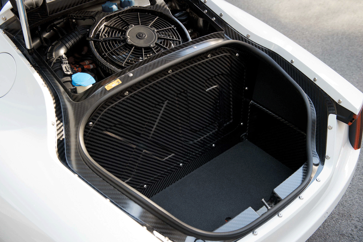 Volkswagen XL1 boot