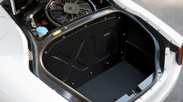 Volkswagen XL1 boot