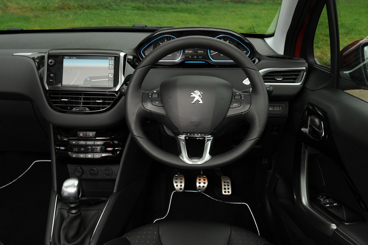 Peugeot 208 interior