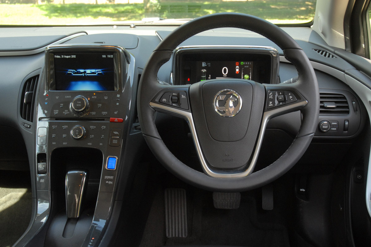 Vauxhall Ampera interior