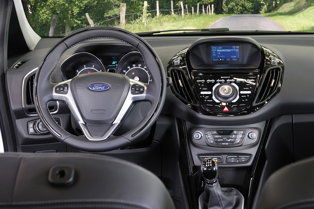 Ford B-MAX interior