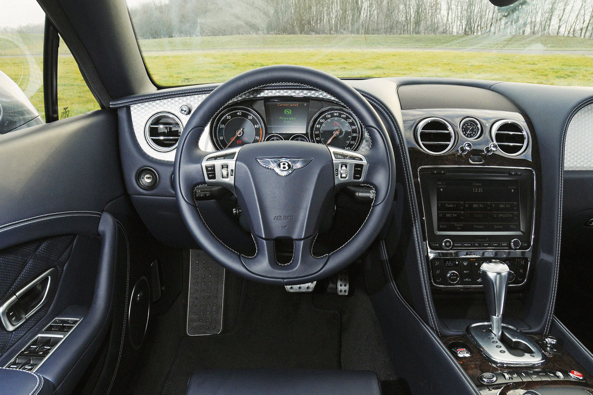 Bentley Continental GT Speed interior