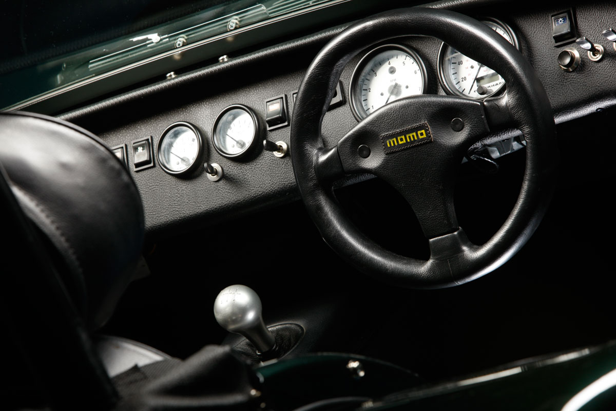 Caterham R600 interior
