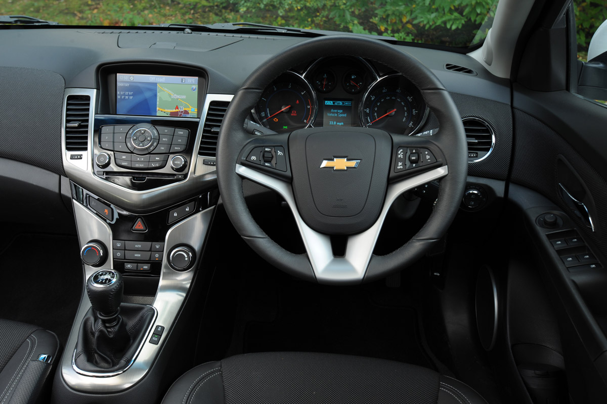 Chevrolet Cruze SW interior