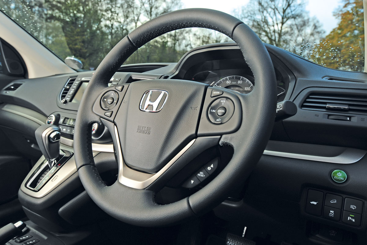 Honda CR-V interior