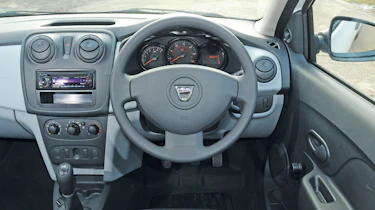 Dacia Sandero Access interior