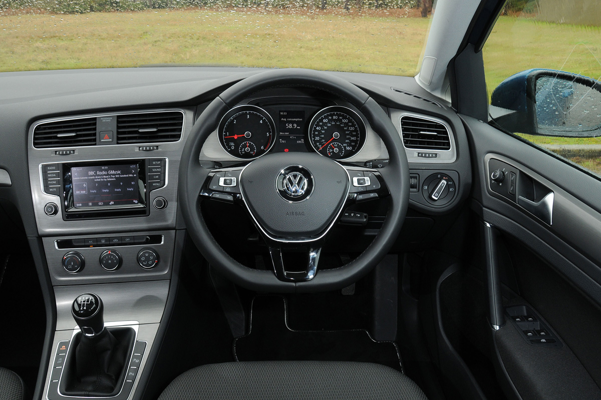 Volkswagen Golf interior