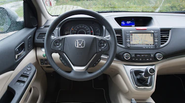 Honda CR-V interior