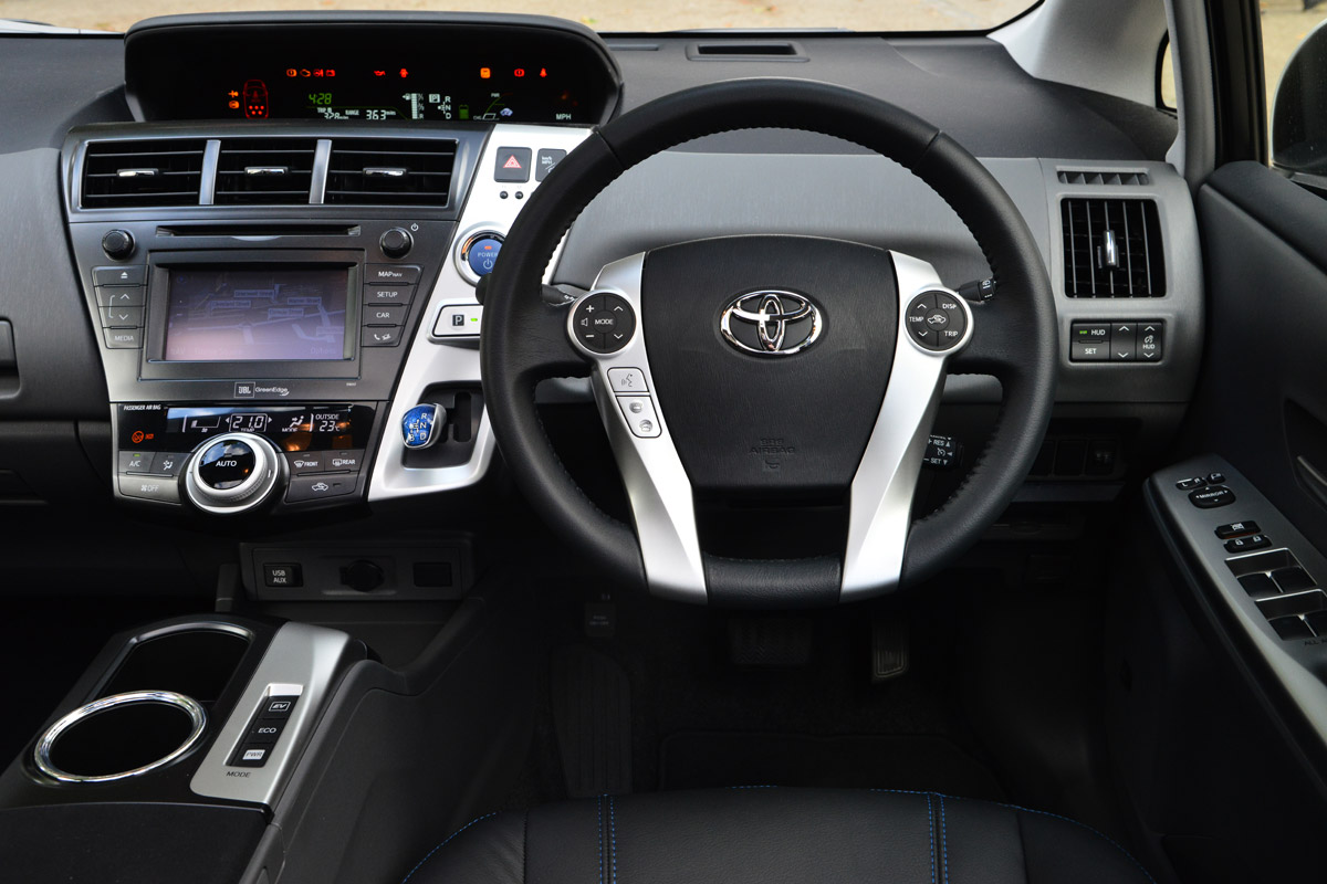 Toyota Prius+ interior