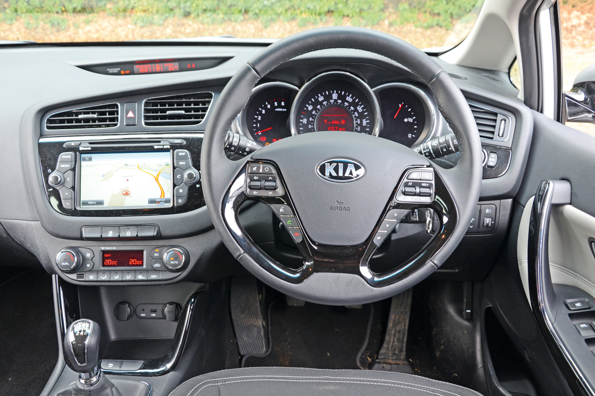 Kia Cee'd Sportswagon interior