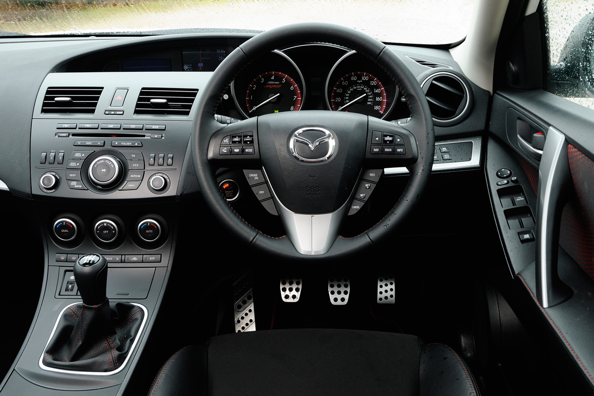 Mazda 3 MPS interior