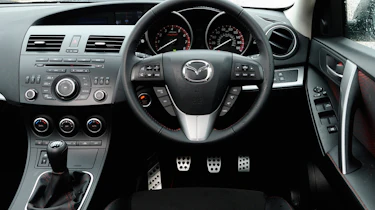 Mazda 6 saloon interior