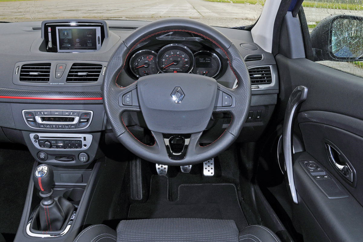 Renault Megane Coupe interior