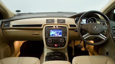Mercedes R-Class interior