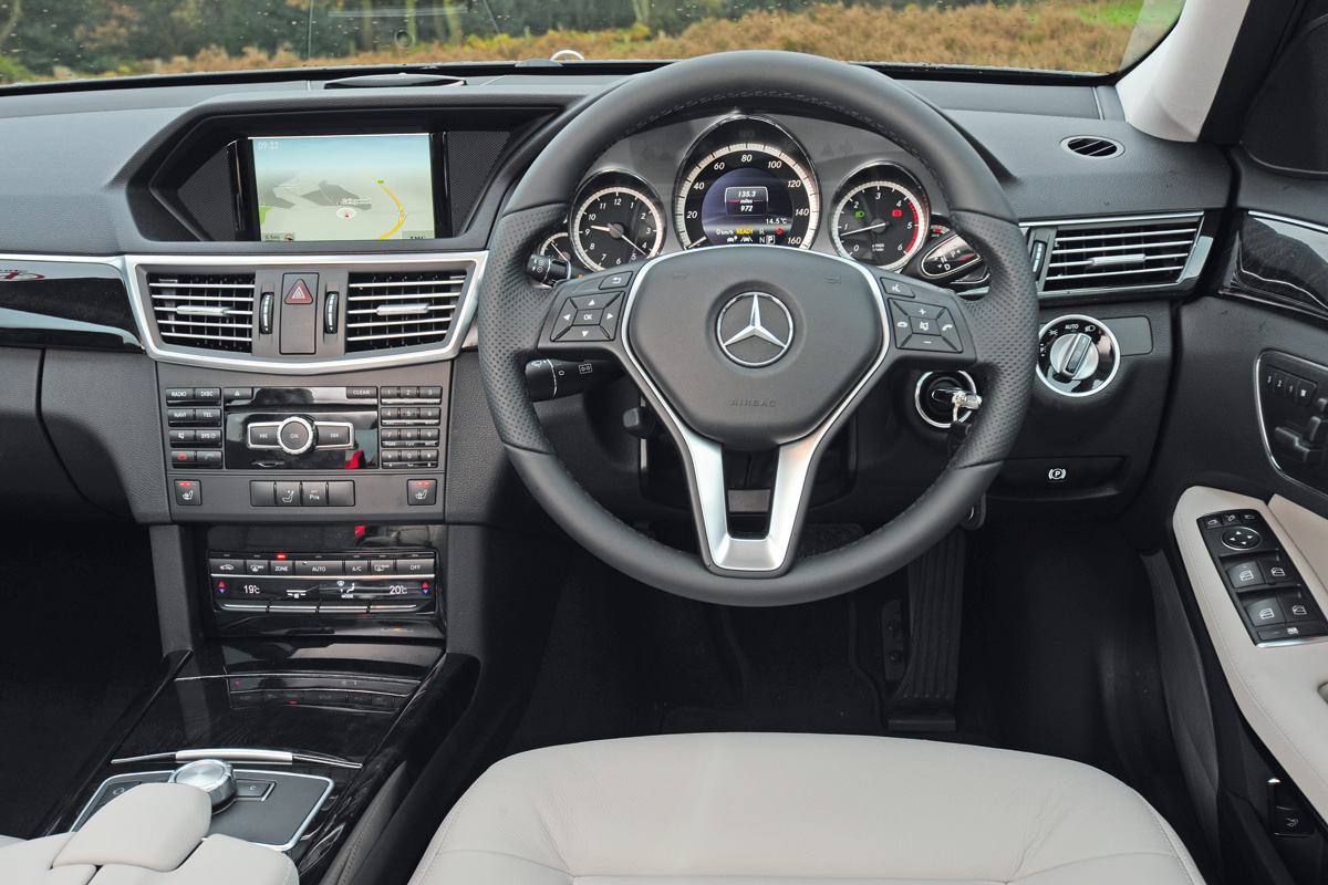 Mercedes E300 Hybrid interior