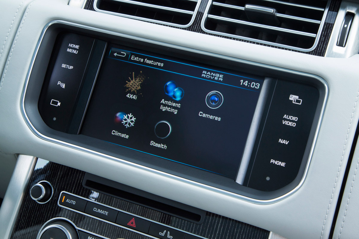 Range Rover interior screen