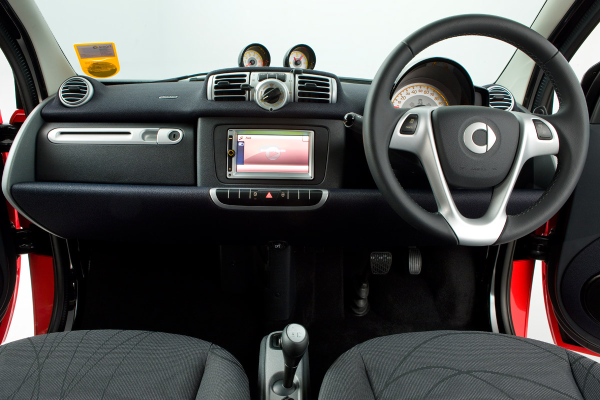 Smart ForTwo interior