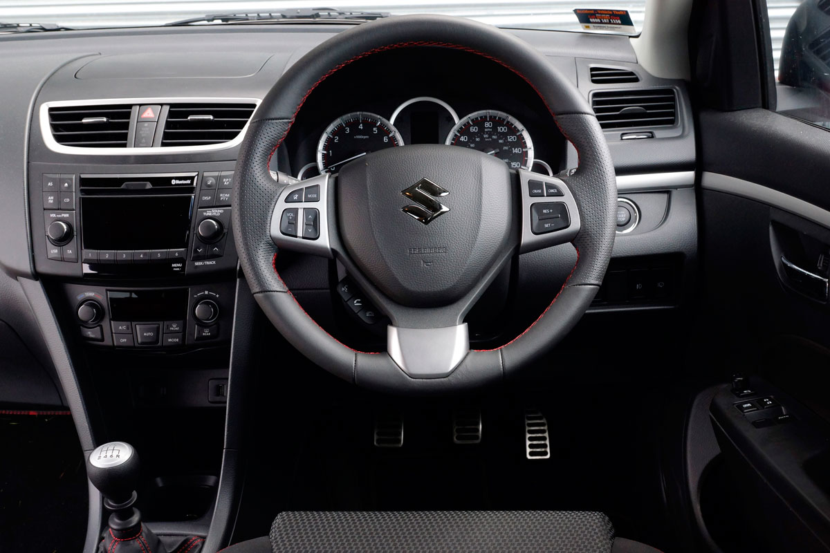 Suzuki Swift Sport interior