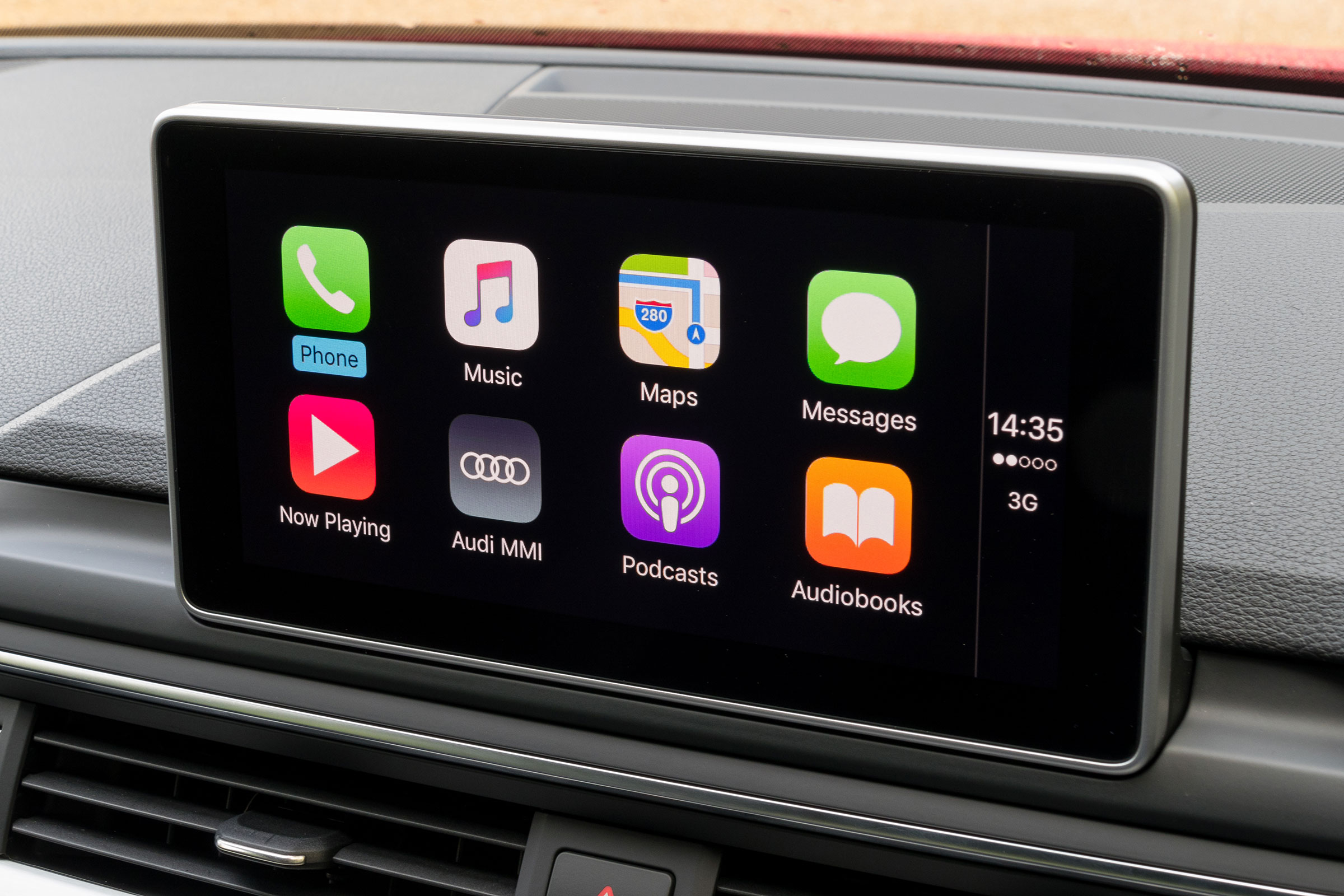 Audi A4 S Line - Apple CarPlay